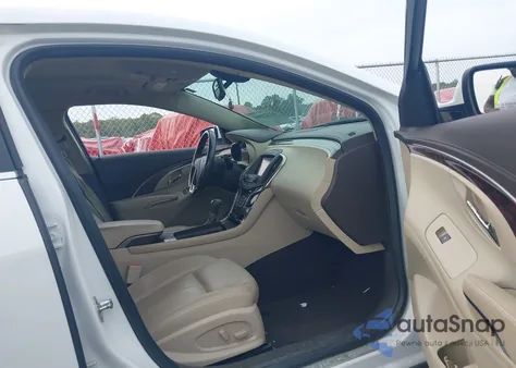 2015 Buick Lacrosse Leather from USA, damaged, VIN 1G4GB5GR6FF254016